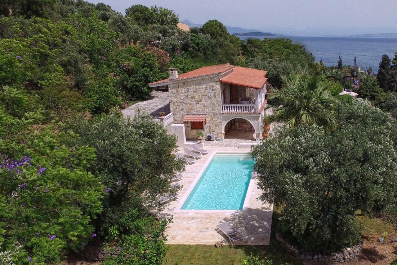 Ionian Garden Villas - Villa Pietra Benitses  Buitenkant foto